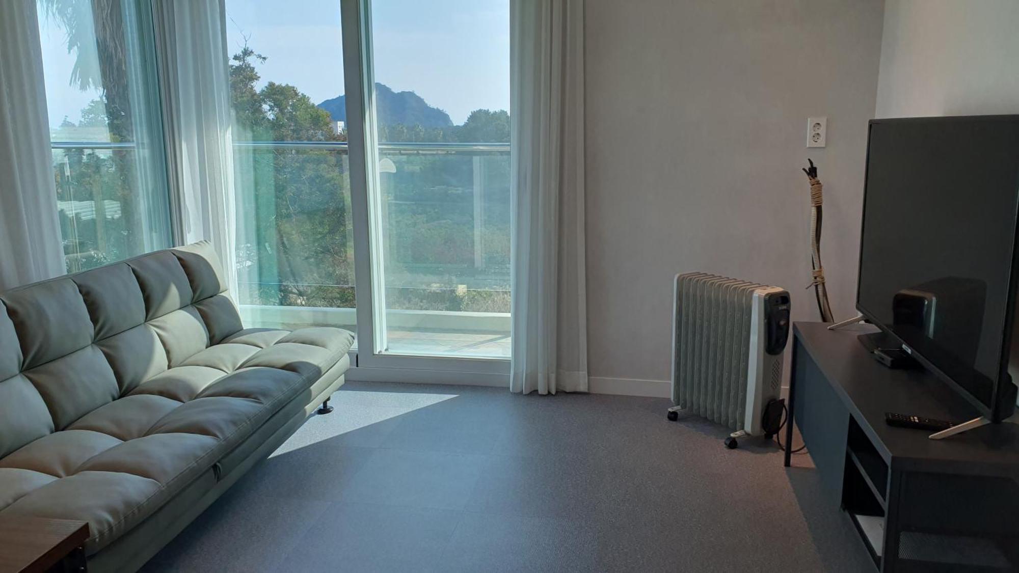 Beewool Chaewool Pension Seogwipo Rum bild